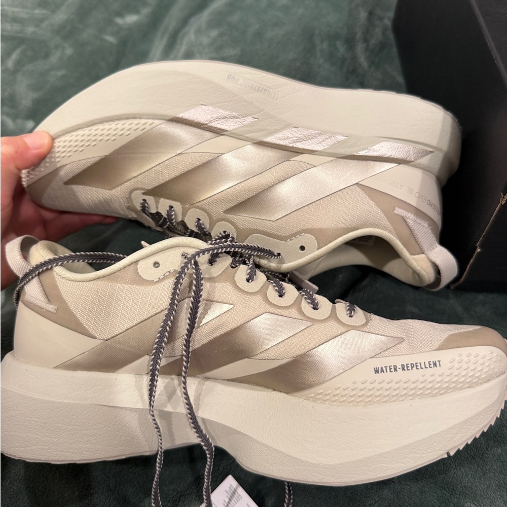 Adidas Evo SL ATR - Picture 2 of 7
